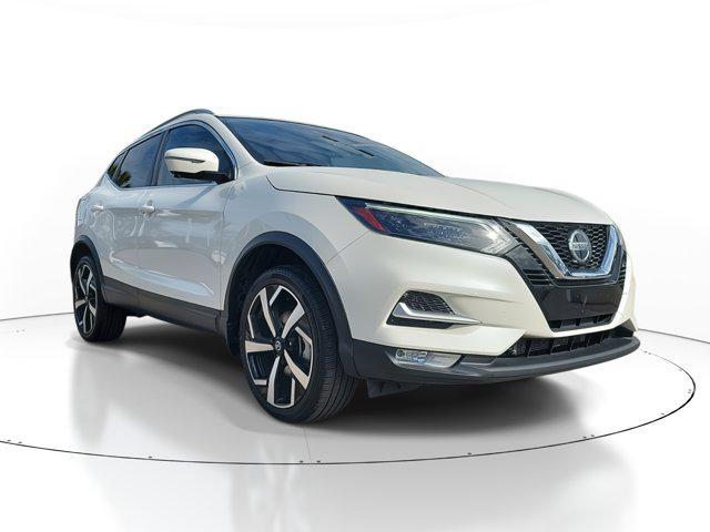 used 2022 Nissan Rogue Sport car, priced at $22,400