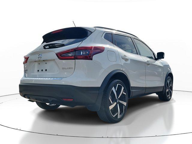 used 2022 Nissan Rogue Sport car, priced at $22,400