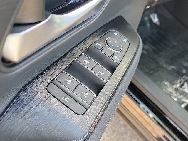 new 2025 Nissan Kicks car, priced at $28,835