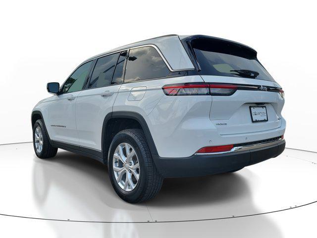 used 2024 Jeep Grand Cherokee car, priced at $35,596