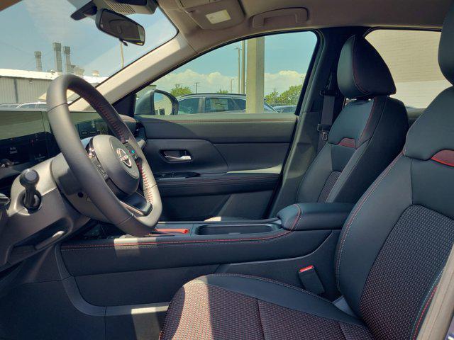 new 2025 Nissan Kicks car, priced at $27,310