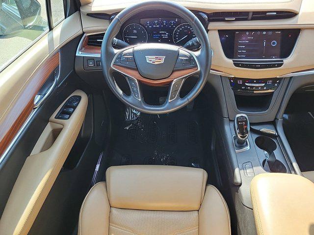 used 2017 Cadillac XT5 car, priced at $25,991