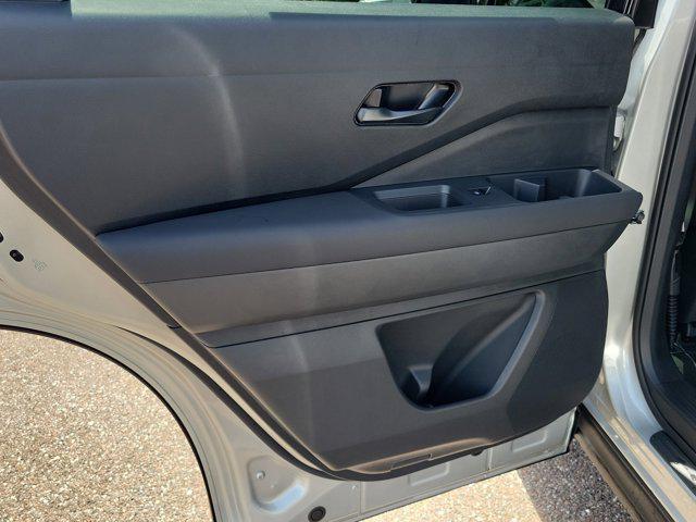 new 2025 Nissan Pathfinder car, priced at $36,004
