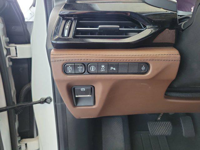 used 2022 Acura MDX car, priced at $35,383