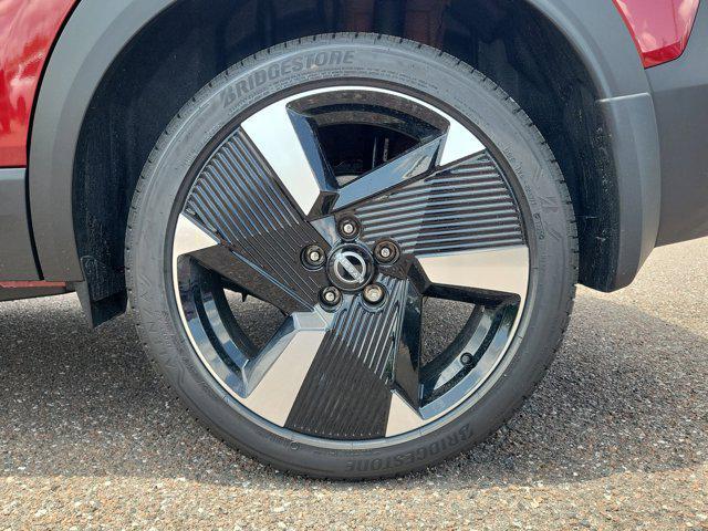 new 2025 Nissan Kicks car, priced at $28,691