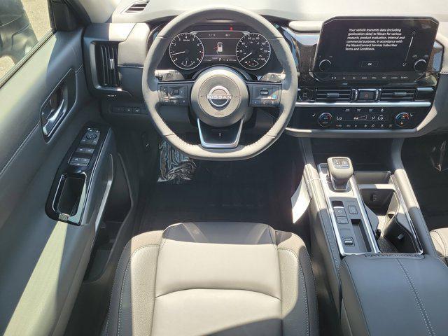new 2025 Nissan Pathfinder car, priced at $40,199