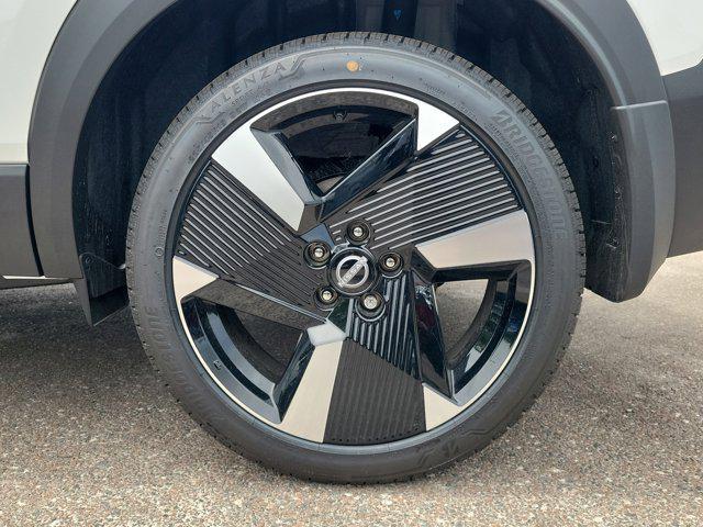 new 2025 Nissan Kicks car, priced at $26,877