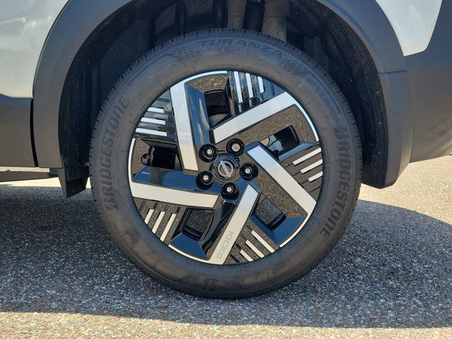 new 2025 Nissan Kicks car, priced at $23,832