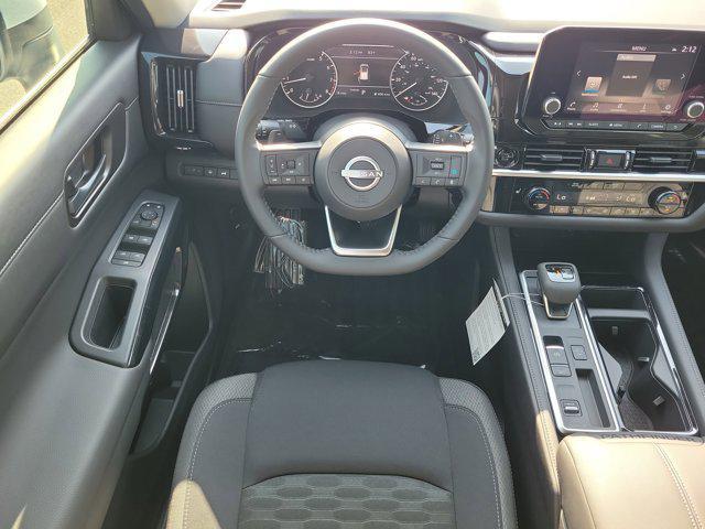 new 2025 Nissan Pathfinder car, priced at $38,034