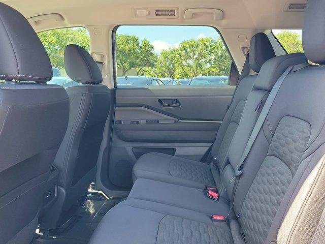 new 2025 Nissan Pathfinder car, priced at $36,004