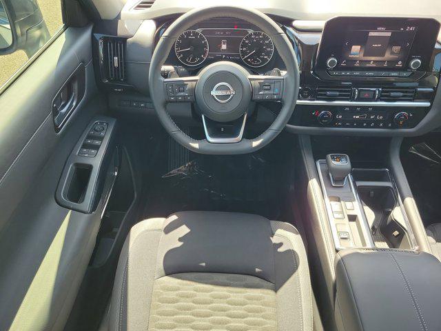 new 2025 Nissan Pathfinder car, priced at $36,004