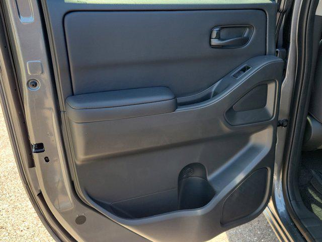 new 2025 Nissan Frontier car, priced at $35,618