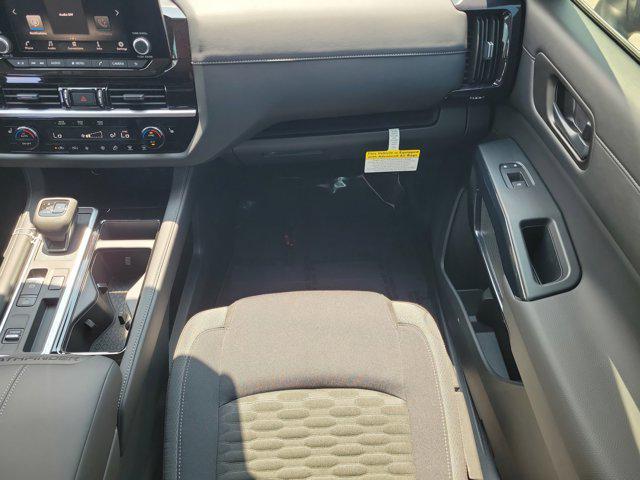 new 2025 Nissan Pathfinder car, priced at $36,004