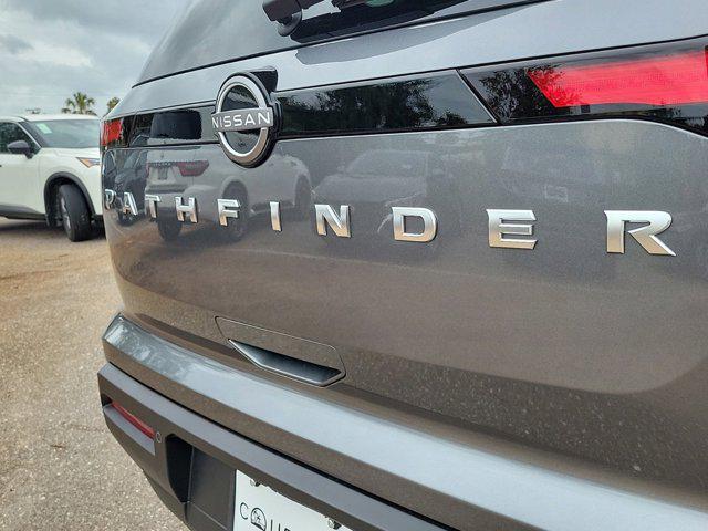 new 2025 Nissan Pathfinder car, priced at $39,442