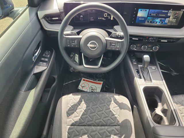 new 2025 Nissan Kicks car, priced at $23,420