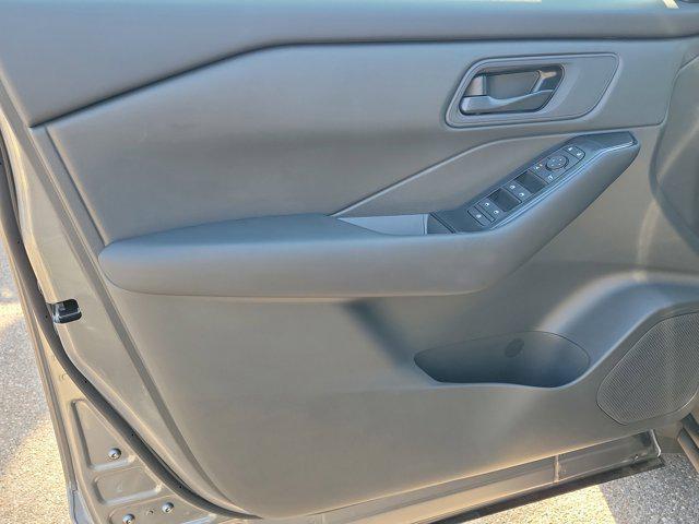 new 2025 Nissan Rogue car, priced at $29,469