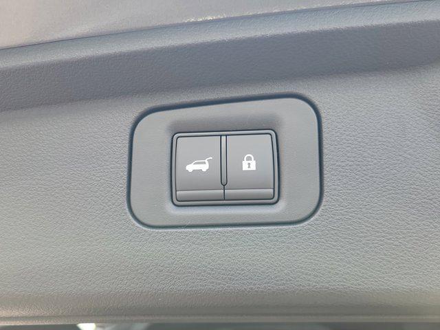 new 2025 Nissan Armada car, priced at $71,892