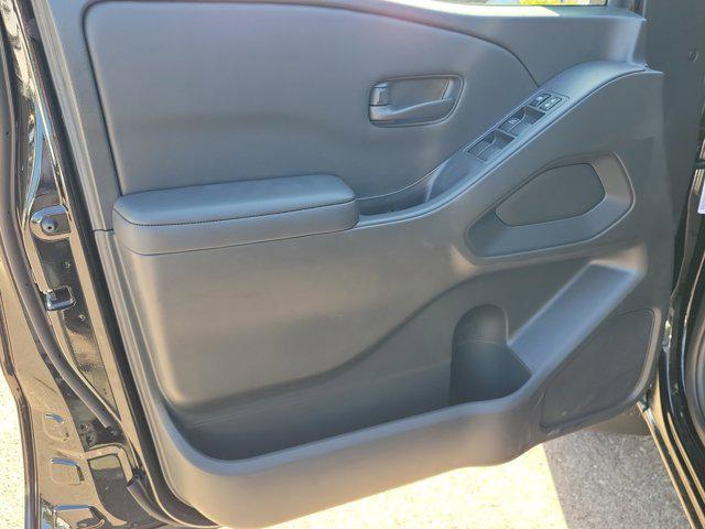 new 2025 Nissan Frontier car, priced at $35,618