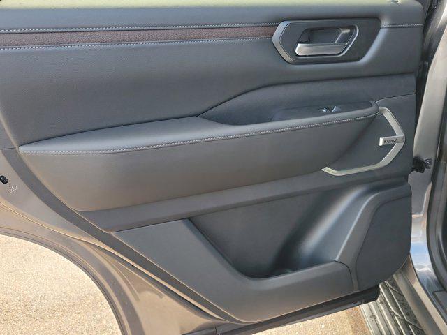 new 2025 Nissan Armada car, priced at $70,281