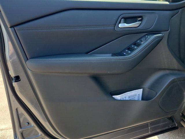 new 2025 Nissan Rogue car, priced at $30,587