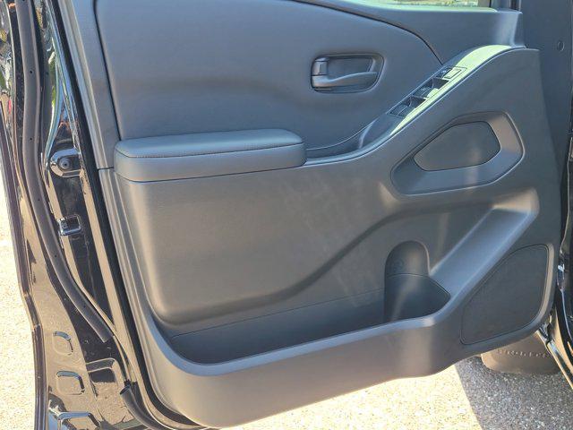 new 2025 Nissan Frontier car, priced at $35,618
