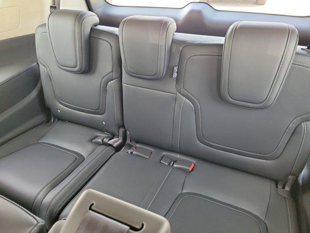 new 2025 Nissan Armada car, priced at $55,317
