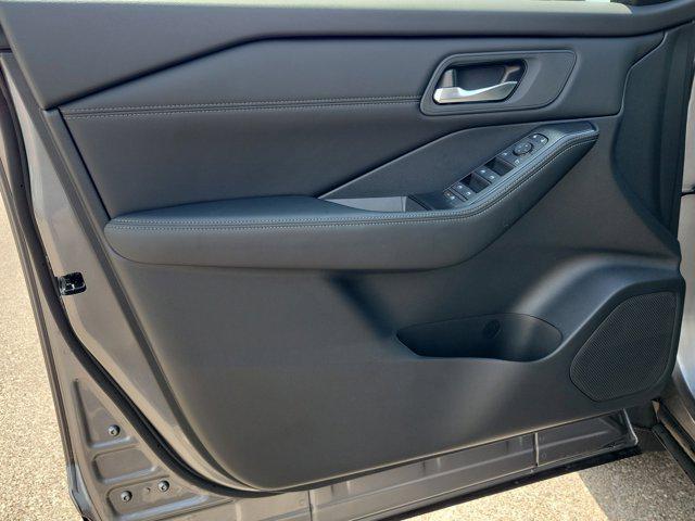 new 2025 Nissan Rogue car, priced at $30,587
