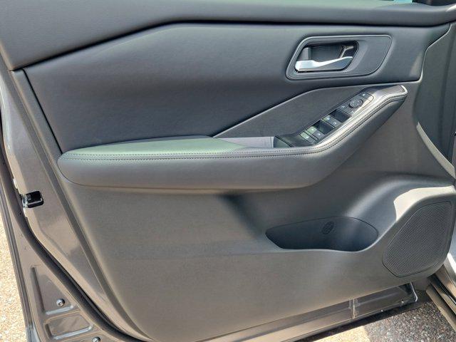 new 2025 Nissan Rogue car, priced at $28,307