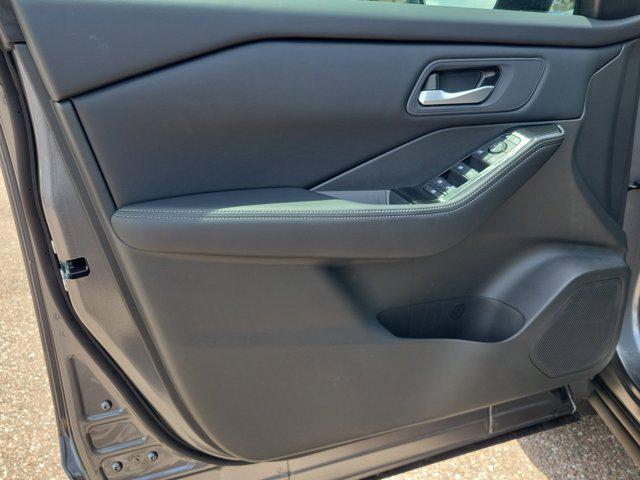 new 2025 Nissan Rogue car, priced at $28,307