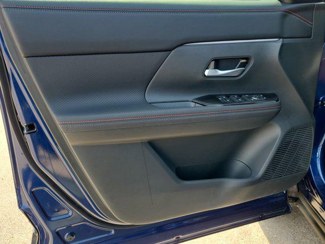 new 2025 Nissan Kicks car, priced at $26,459