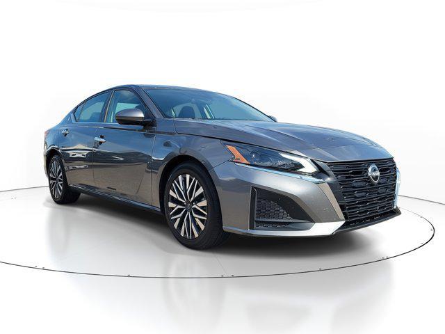 used 2023 Nissan Altima car, priced at $18,526