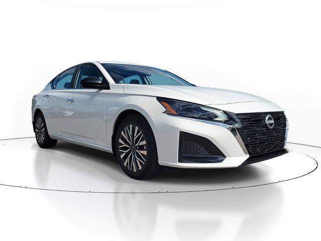 new 2025 Nissan Altima car, priced at $26,732