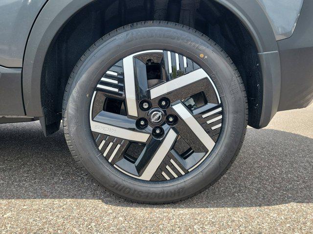 new 2025 Nissan Kicks car, priced at $23,740