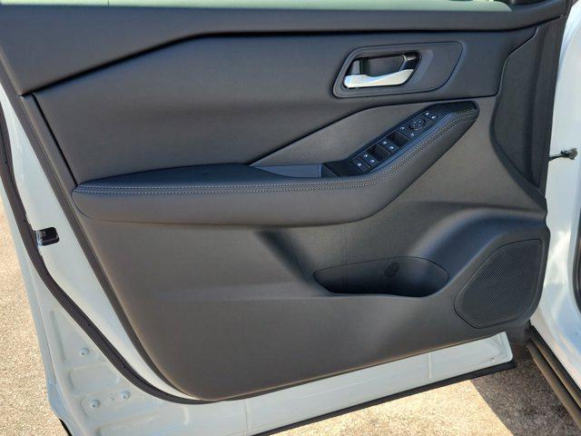 new 2025 Nissan Rogue car, priced at $29,192