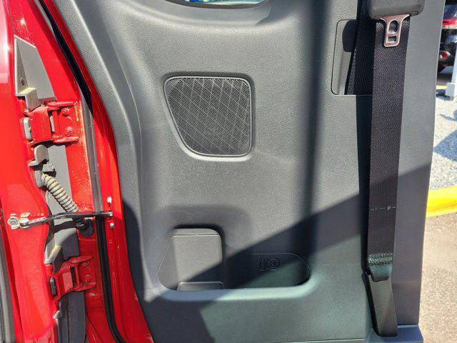 new 2025 Nissan Frontier car, priced at $32,811