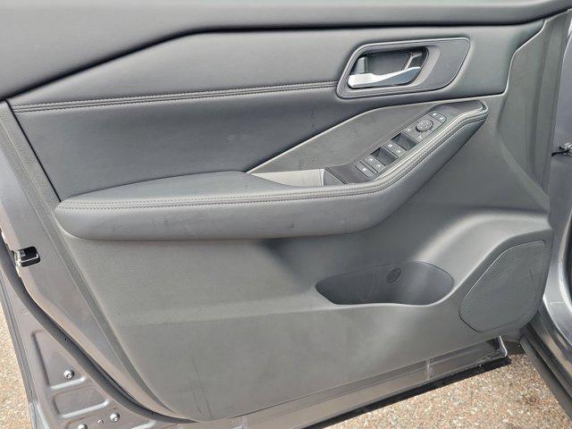 new 2025 Nissan Rogue car, priced at $30,587