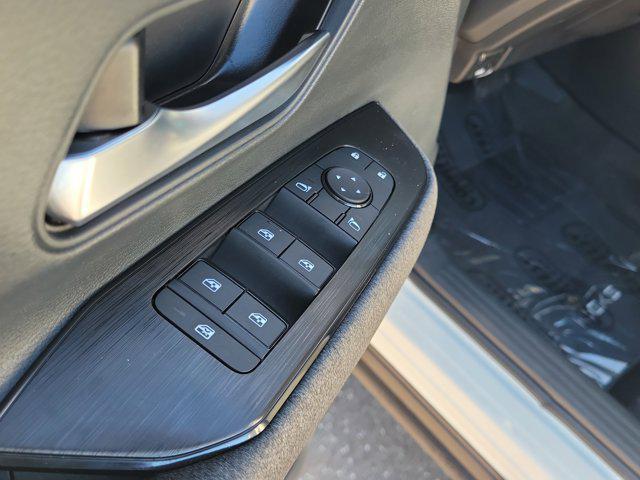 new 2025 Nissan Kicks car, priced at $23,832