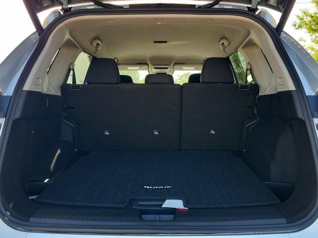new 2025 Nissan Rogue car, priced at $29,427