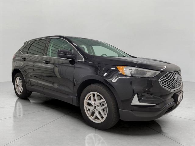 used 2024 Ford Edge car, priced at $29,398