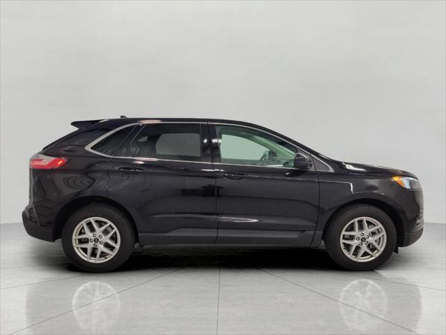 used 2024 Ford Edge car, priced at $29,398