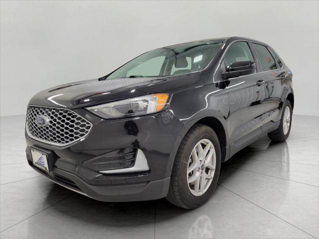 used 2024 Ford Edge car, priced at $29,398