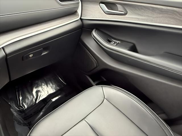 used 2023 Jeep Grand Cherokee car, priced at $33,993