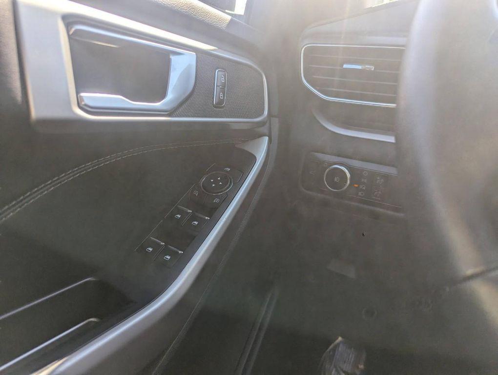 used 2023 Ford Explorer car, priced at $34,647