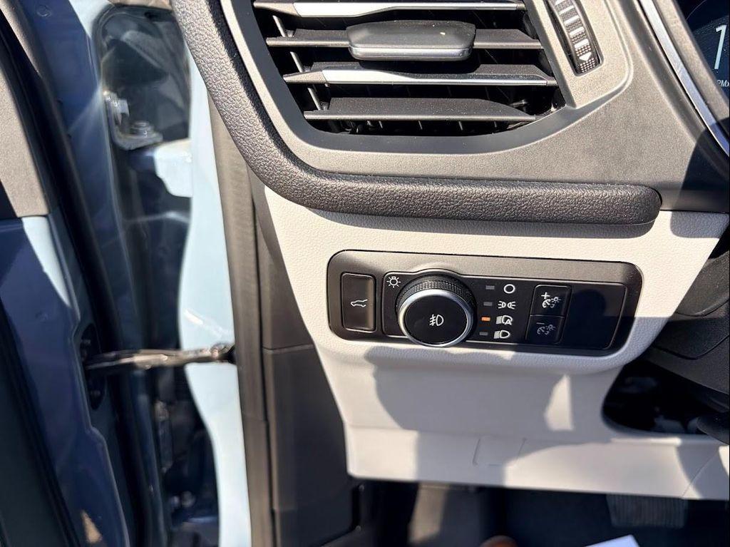 used 2023 Ford Escape car, priced at $25,834