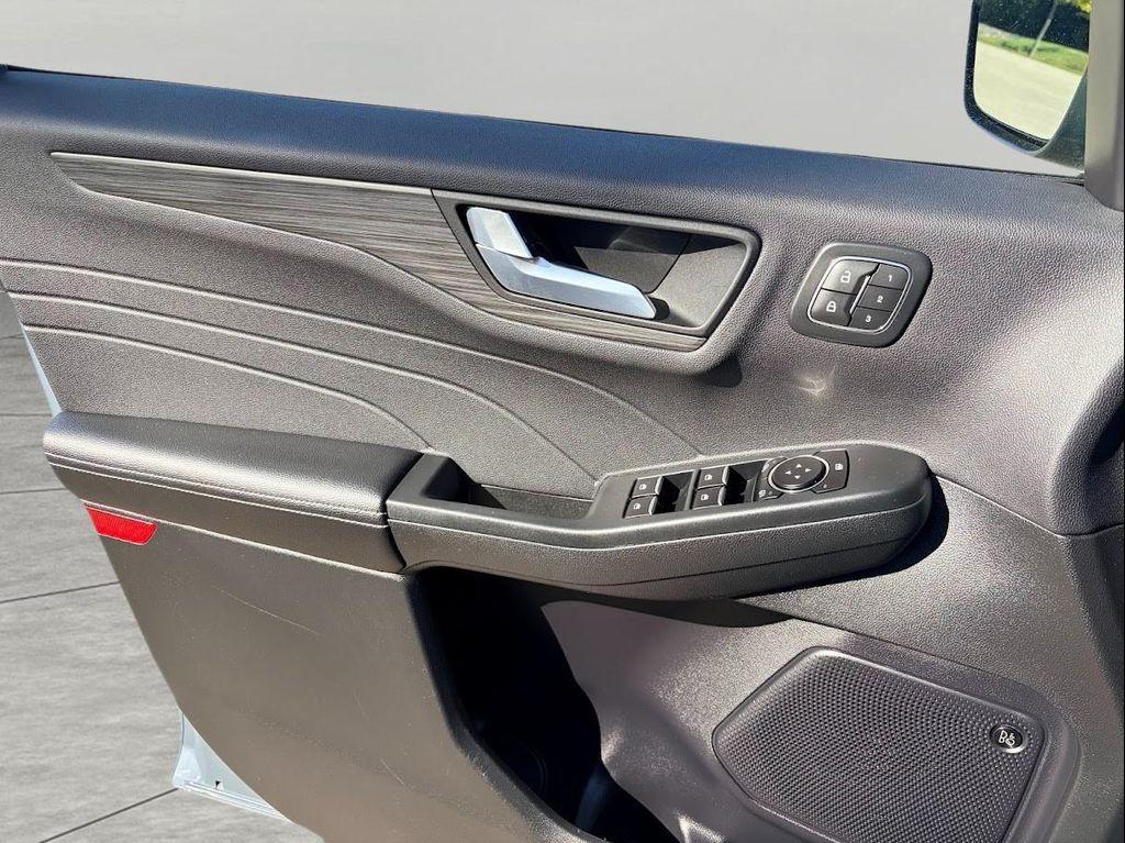 used 2023 Ford Escape car, priced at $25,834