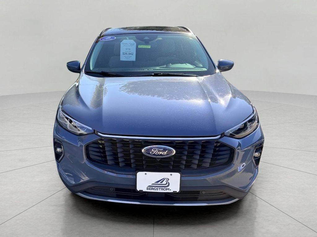 used 2023 Ford Escape car, priced at $25,834