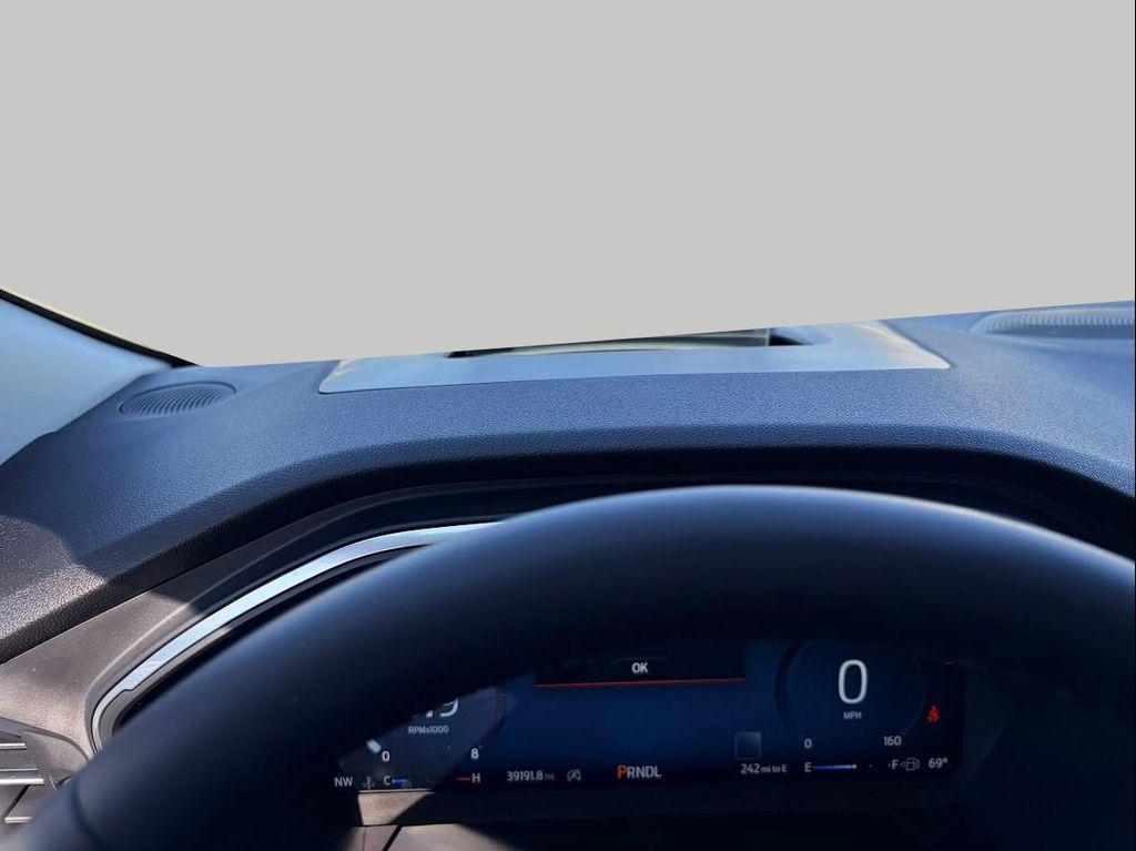 used 2023 Ford Escape car, priced at $25,834