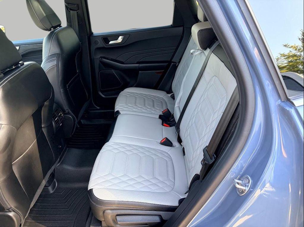 used 2023 Ford Escape car, priced at $25,834