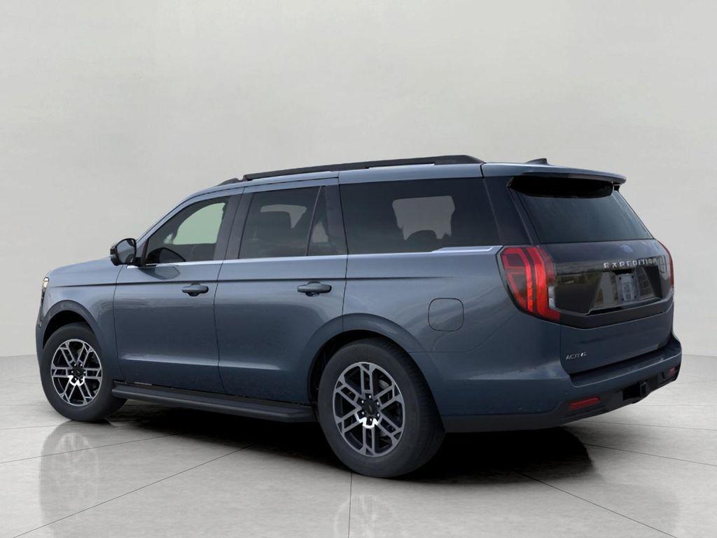 new 2025 Ford Expedition car, priced at $70,666
