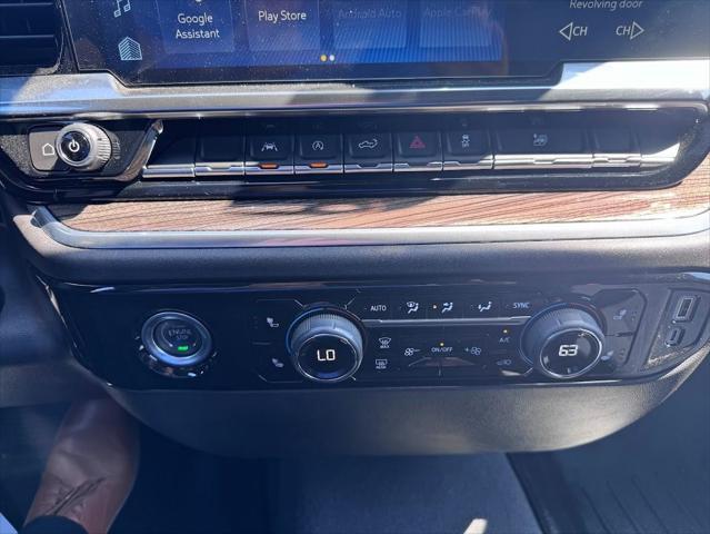 used 2024 Chevrolet Silverado 1500 car, priced at $41,562